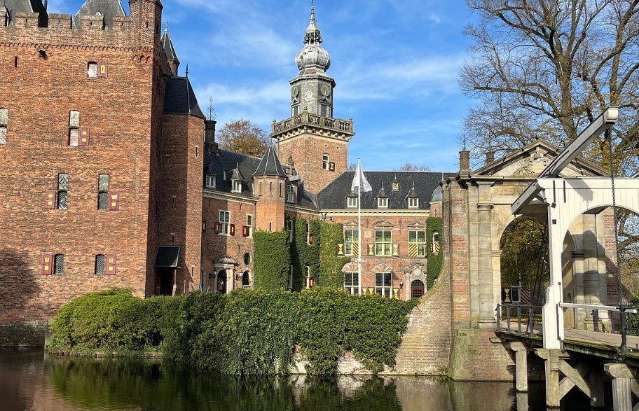 Nijenrode Kasteel, Netherlands